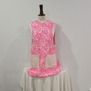 Retro 70's Pink Floral Sleeveless Apron with Pockets